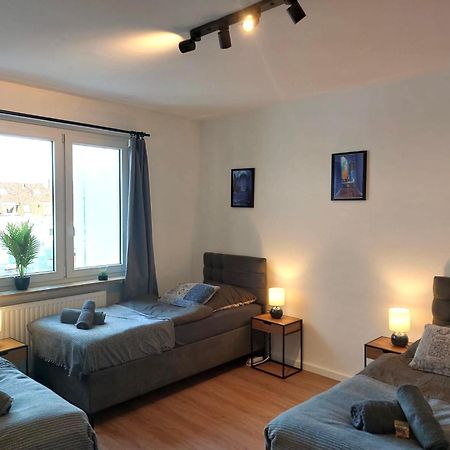 Rtr Essen - Fuer Bis Zu 8 Personen - Voll Ausgestattet - Zentral Limbecker Platz - Messe - Uniklinikum - Smart Tv - Modern Leilighet Eksteriør bilde